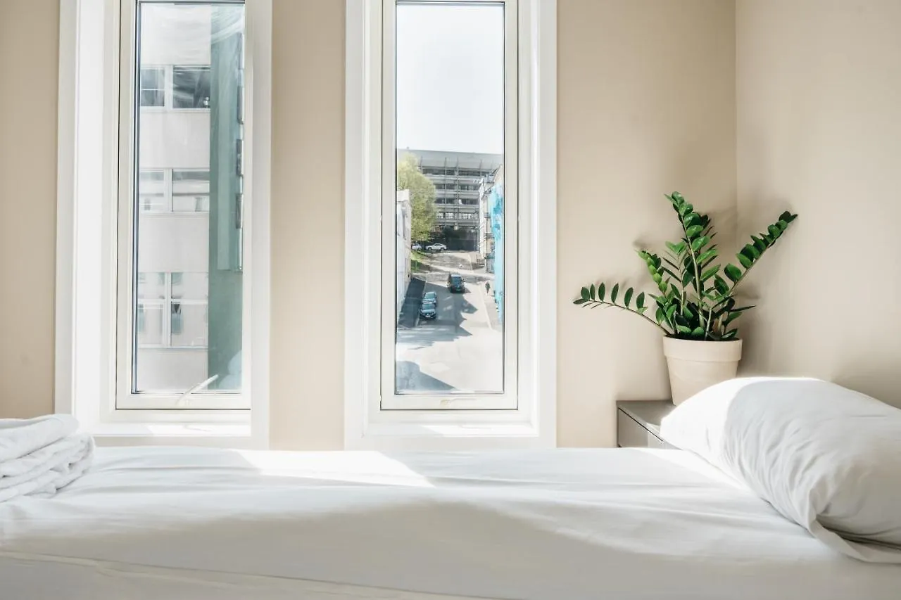 Stay Urban - Scandinavian Comfort With Private Balcony Bergen Apartment